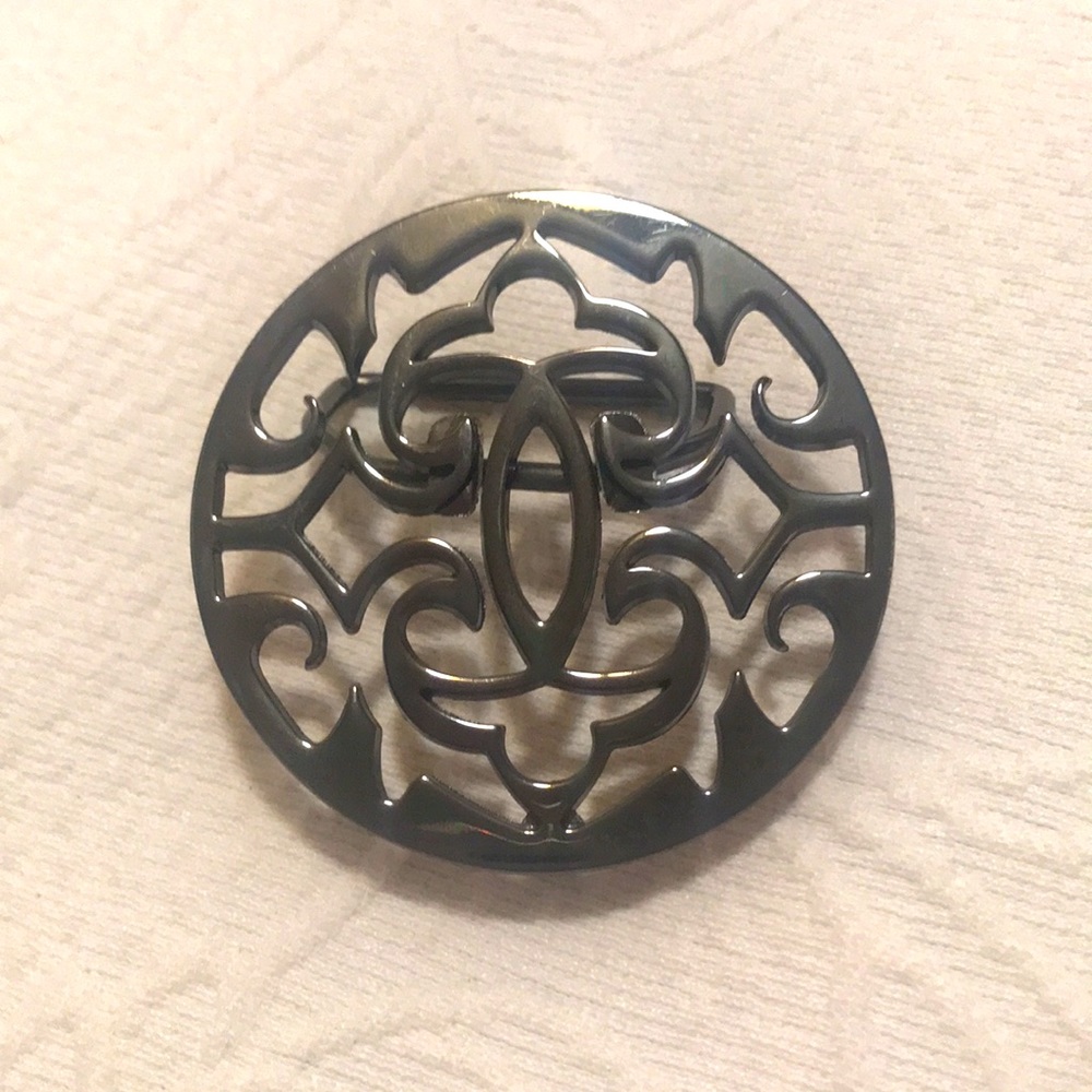 Buckle - Picture 4 of 5